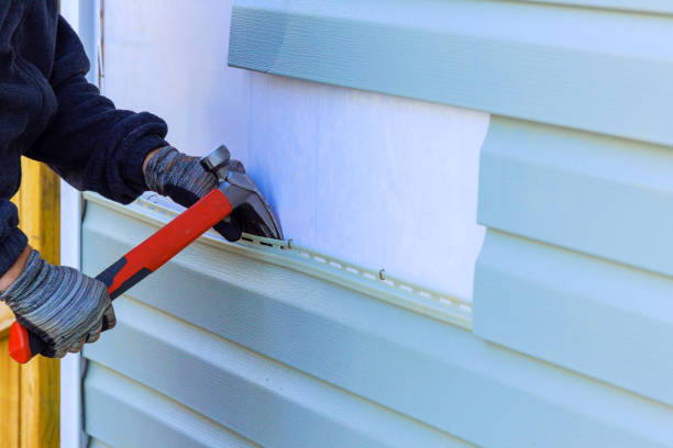 Reliable Emergency Siding Repair contractor in Horse Shoe, NC by Squared Siding